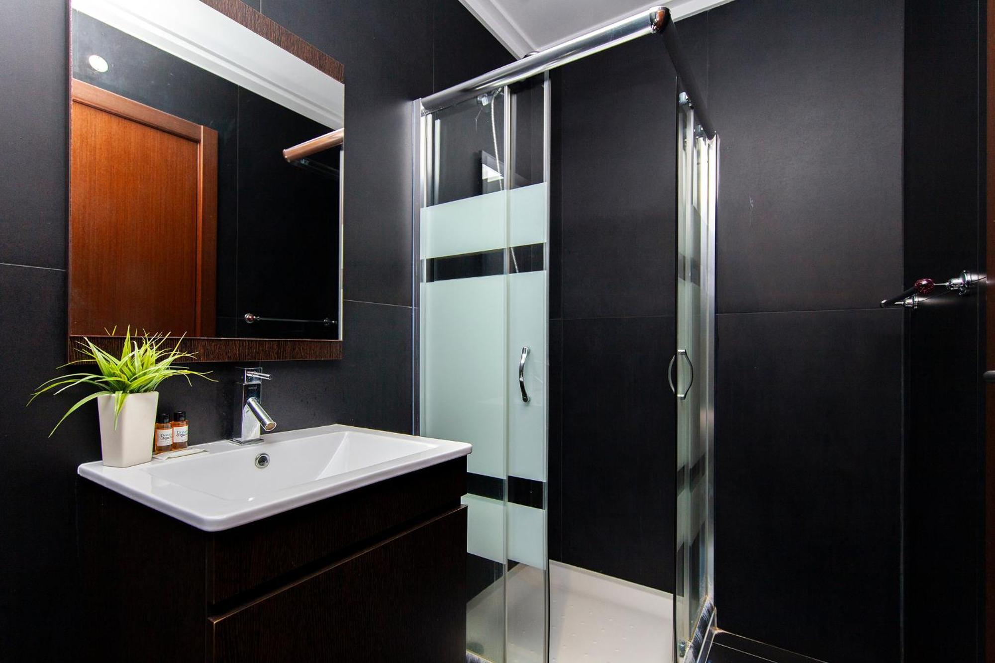 B04 - Luxury 2 Bed W Terrace Pool Apartment Лагос Екстериор снимка