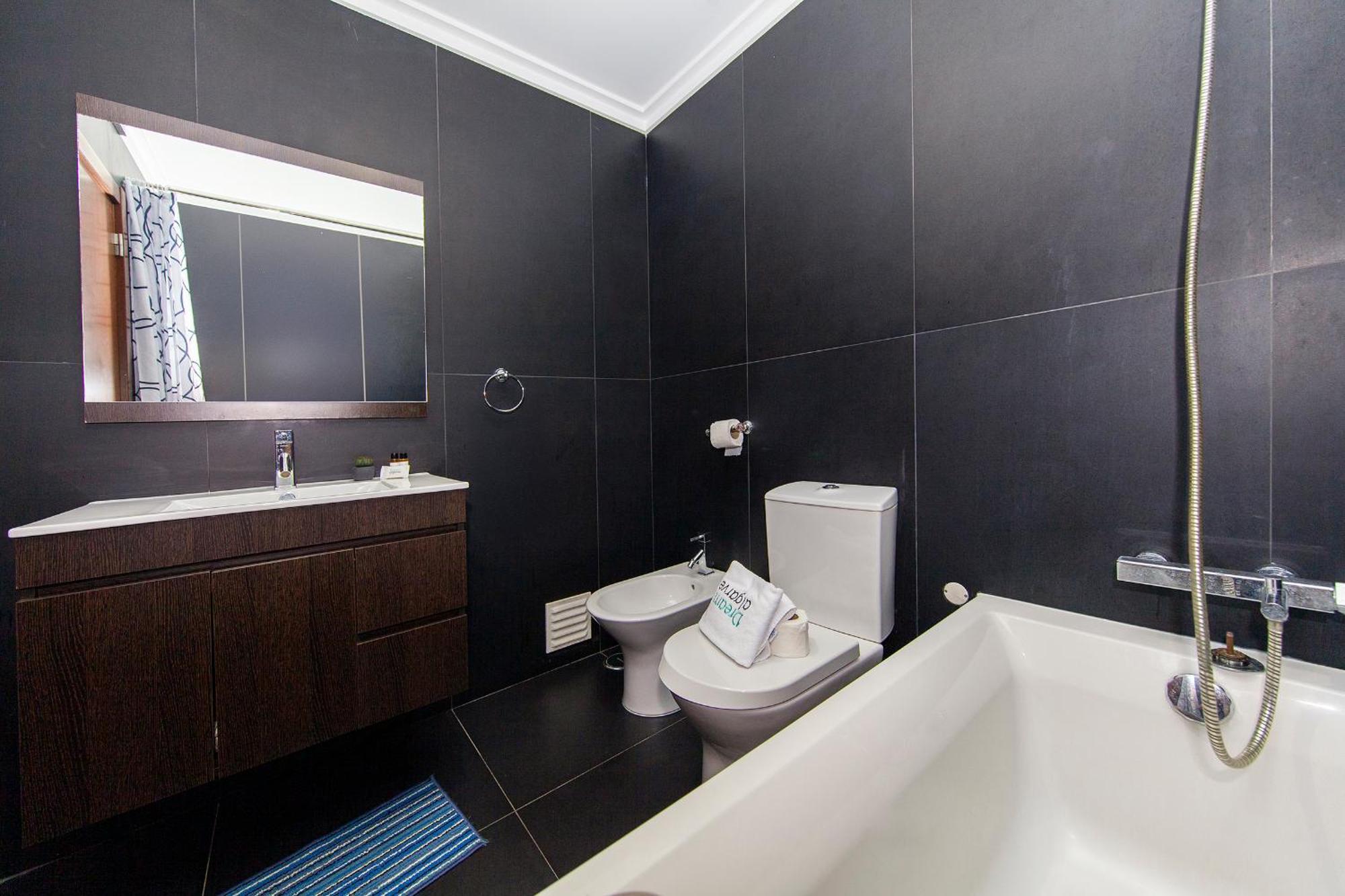 B04 - Luxury 2 Bed W Terrace Pool Apartment Лагос Екстериор снимка